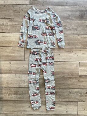 Gap | Fire Truck Long Sleeve Pajama Set | Size: 6